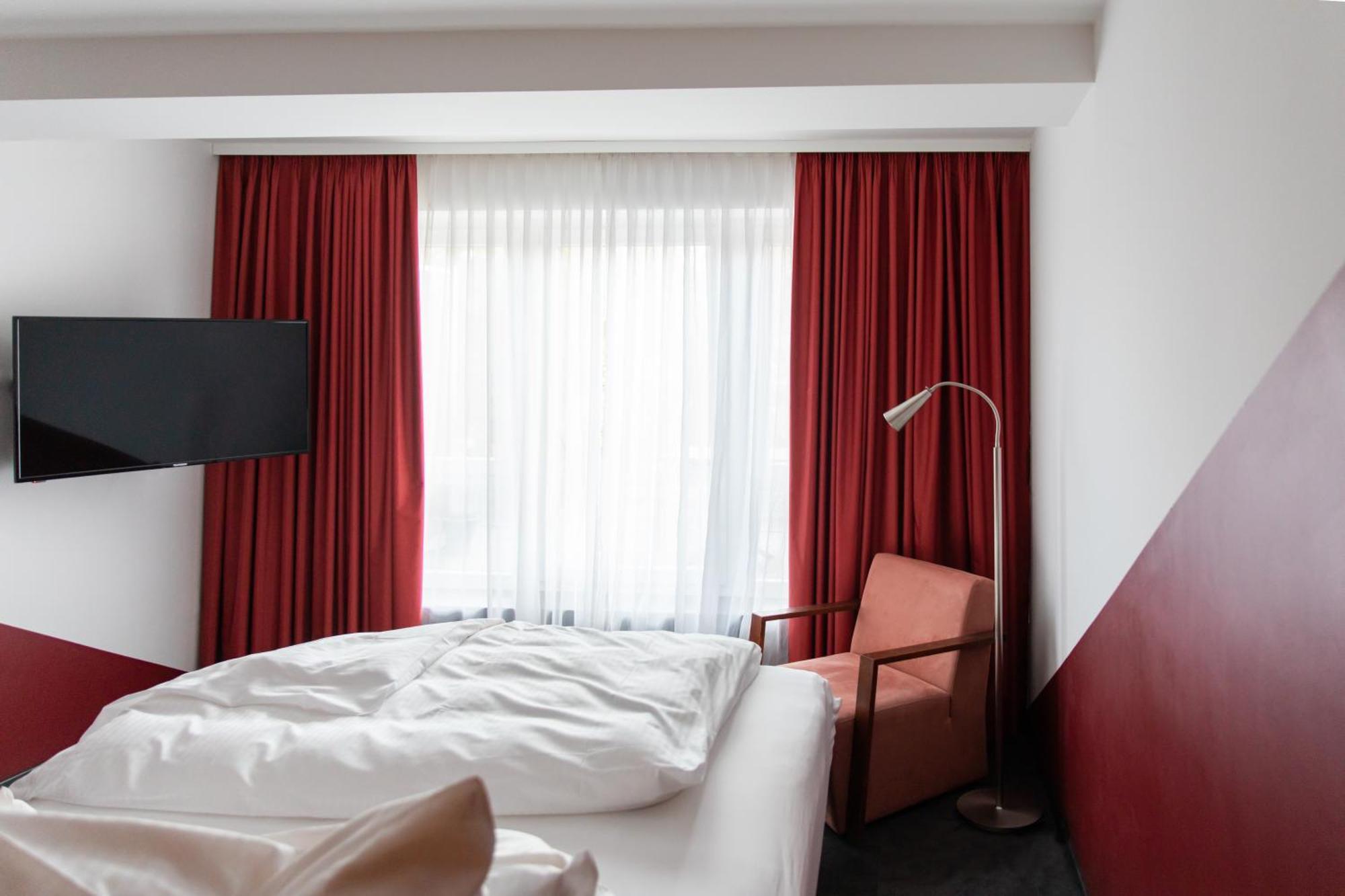 Mein Schlosshotel Heusenstamm Exteriér fotografie